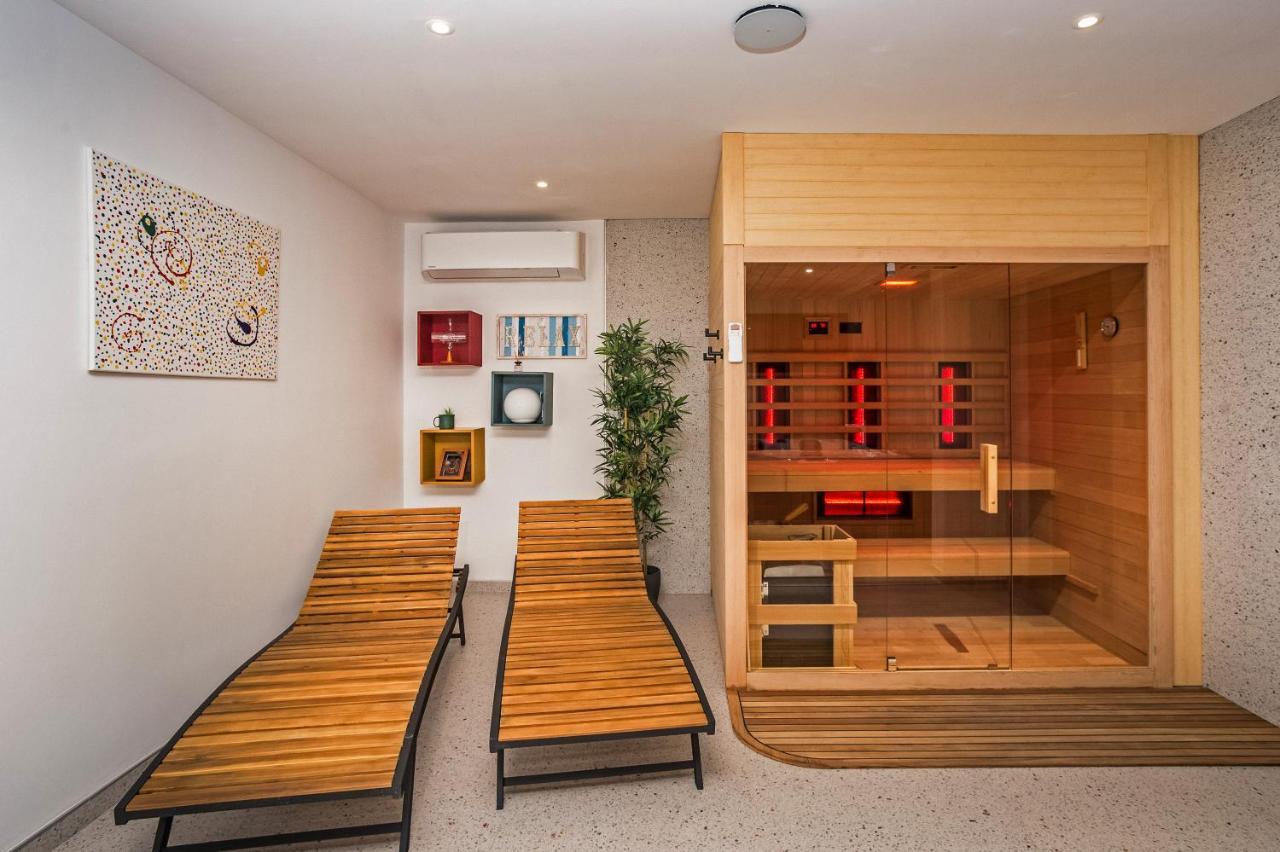 Villa Dispet With Heated Pool, Jacuzzi, Sauna And Cinema Celina Exterior foto
